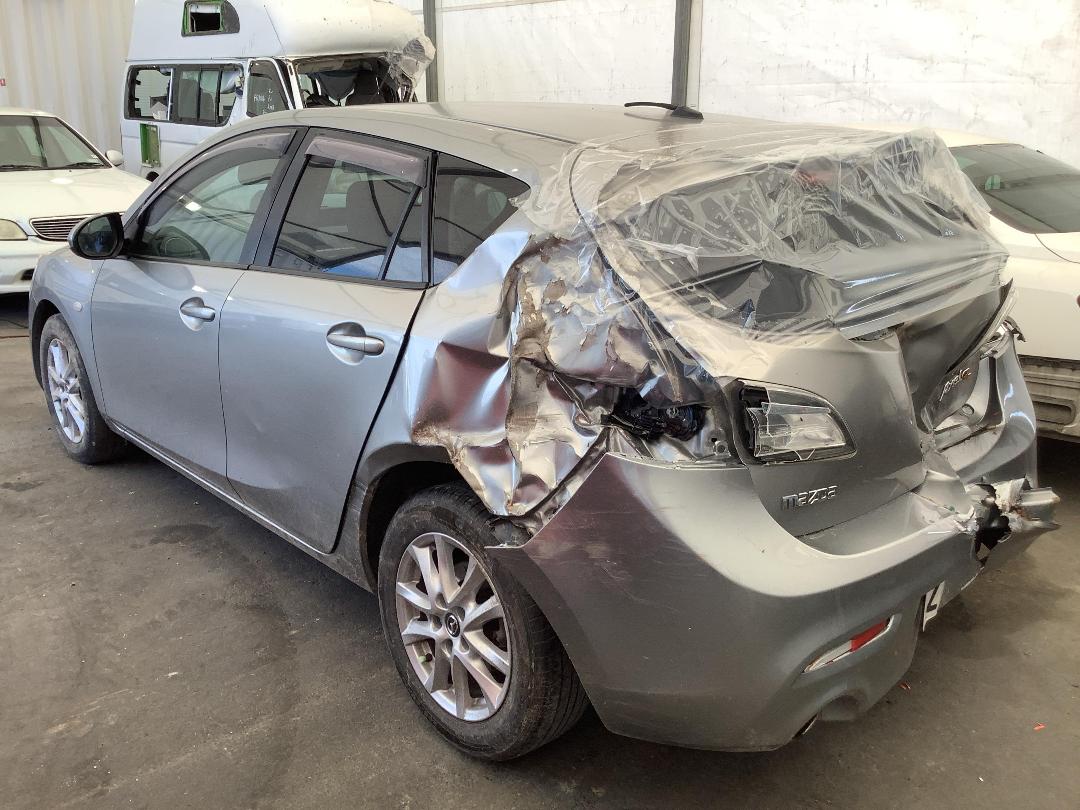 Photo '5' of Mazda Axela