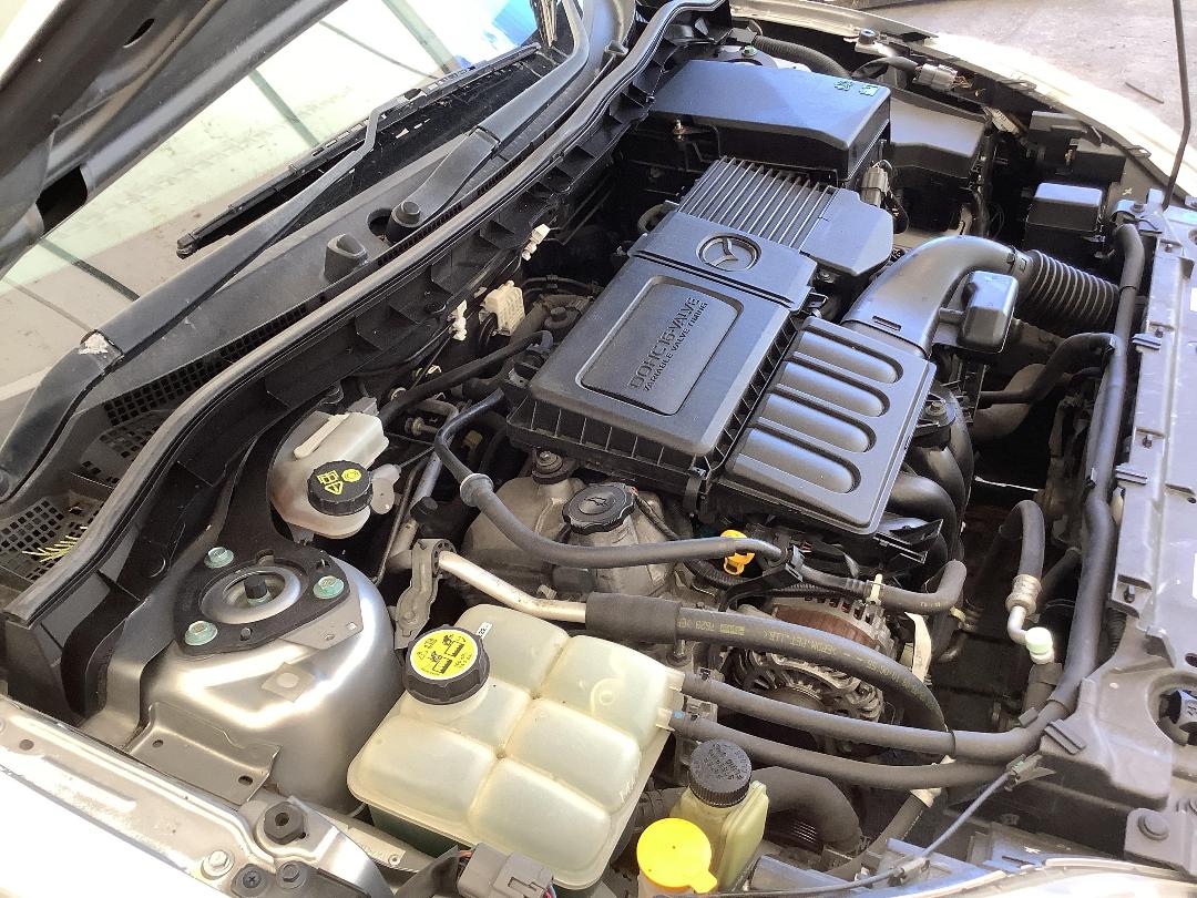 Photo '13' of Mazda Axela