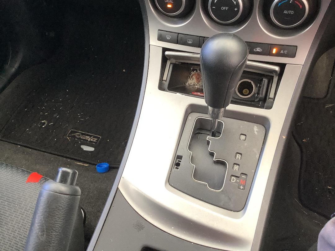 Photo '16' of Mazda Axela