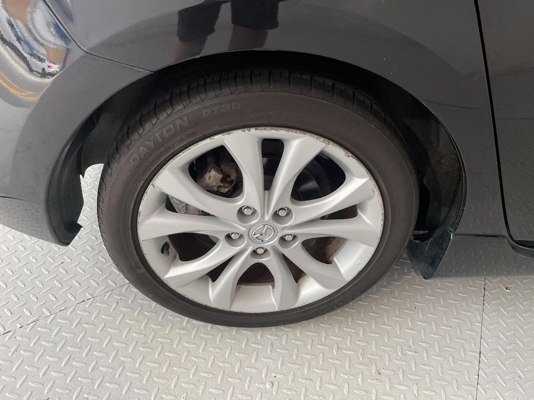 Photo '12' of Mazda Axela