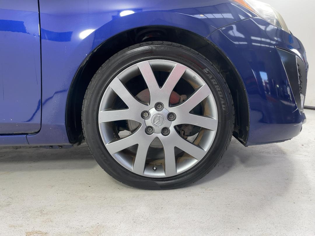 Photo '9' of Mazda Axela Photo '9' of Mazda Axela