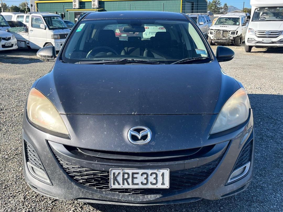 Photo '2' of Mazda Axela