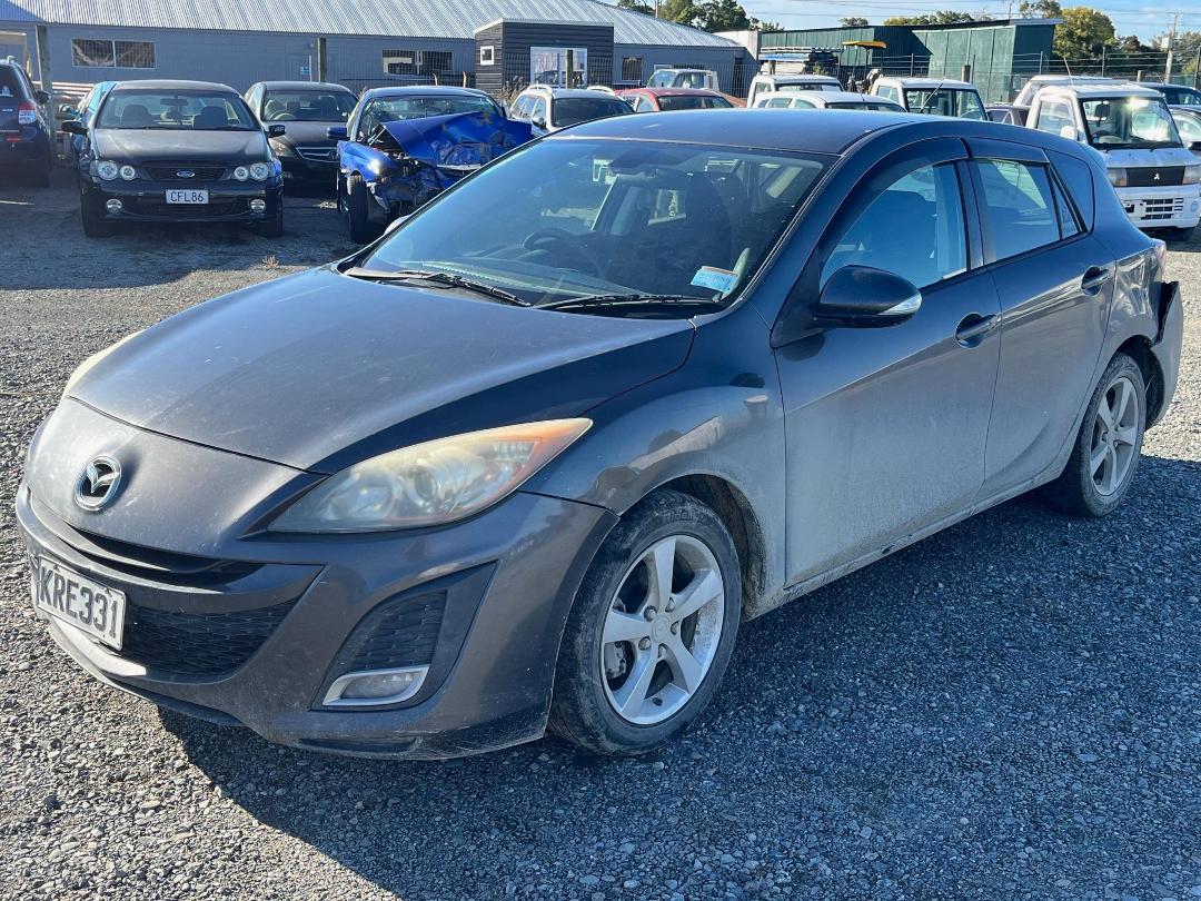 Photo '3' of Mazda Axela