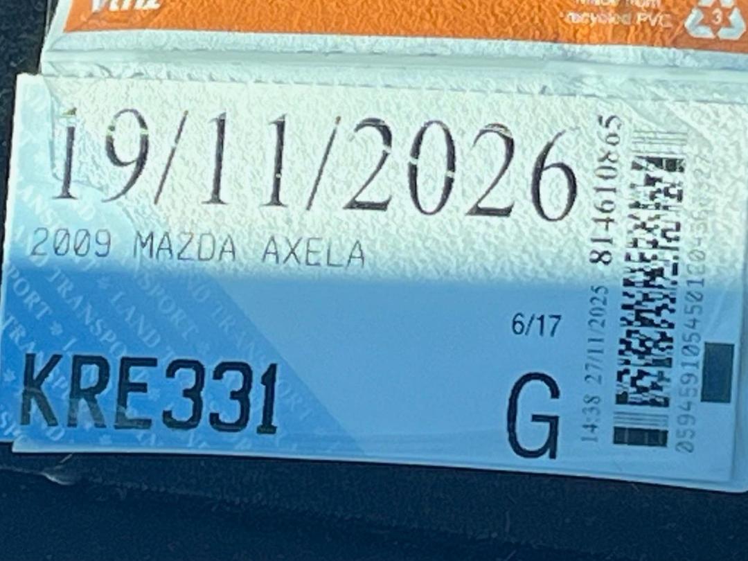 Photo '15' of Mazda Axela