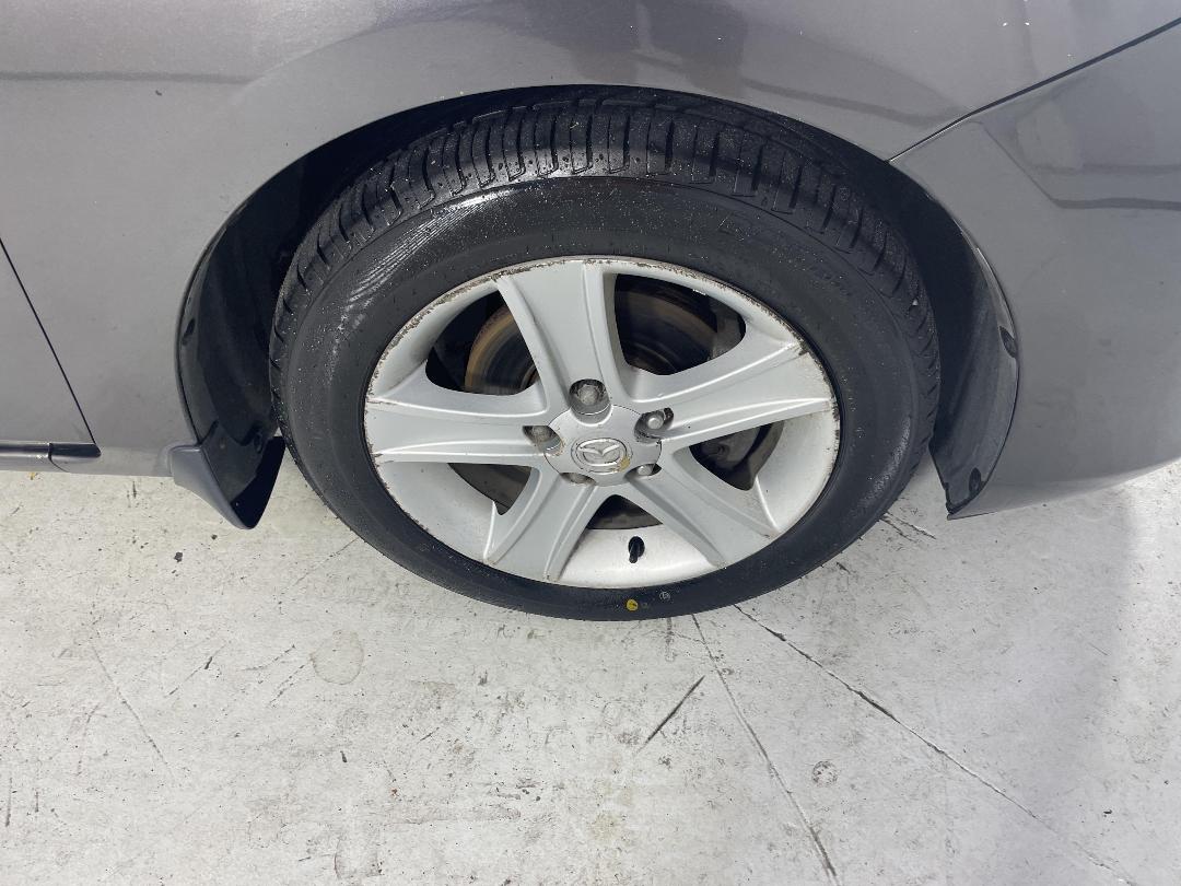 Photo '9' of Mazda Axela