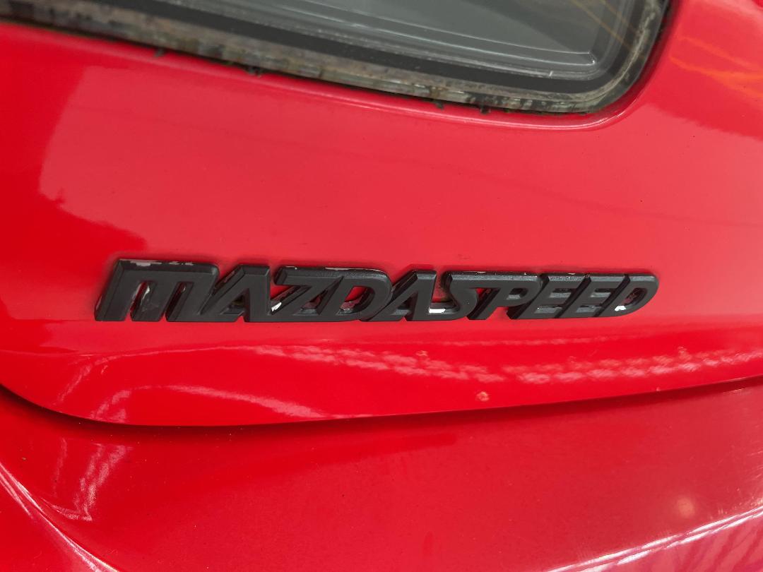 Photo '34' of Mazda Axela