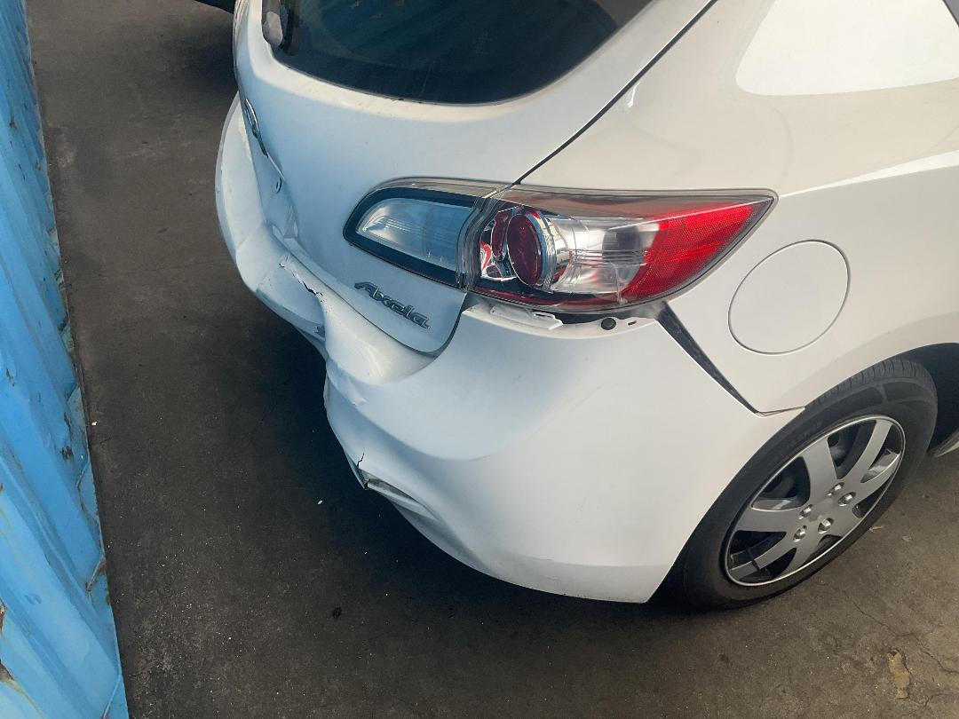 Photo '16' of Mazda Axela Photo '16' of Mazda Axela