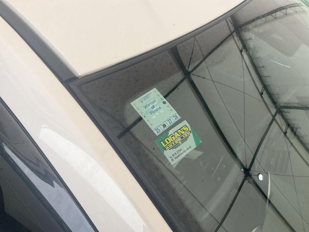 Photo '26' of Mazda Axela Photo '26' of Mazda Axela