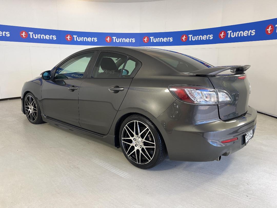 Photo '4' of Mazda Axela