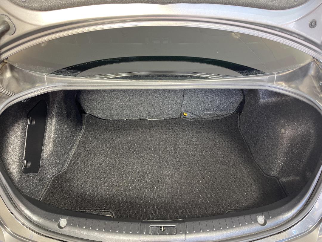 Photo '12' of Mazda Axela