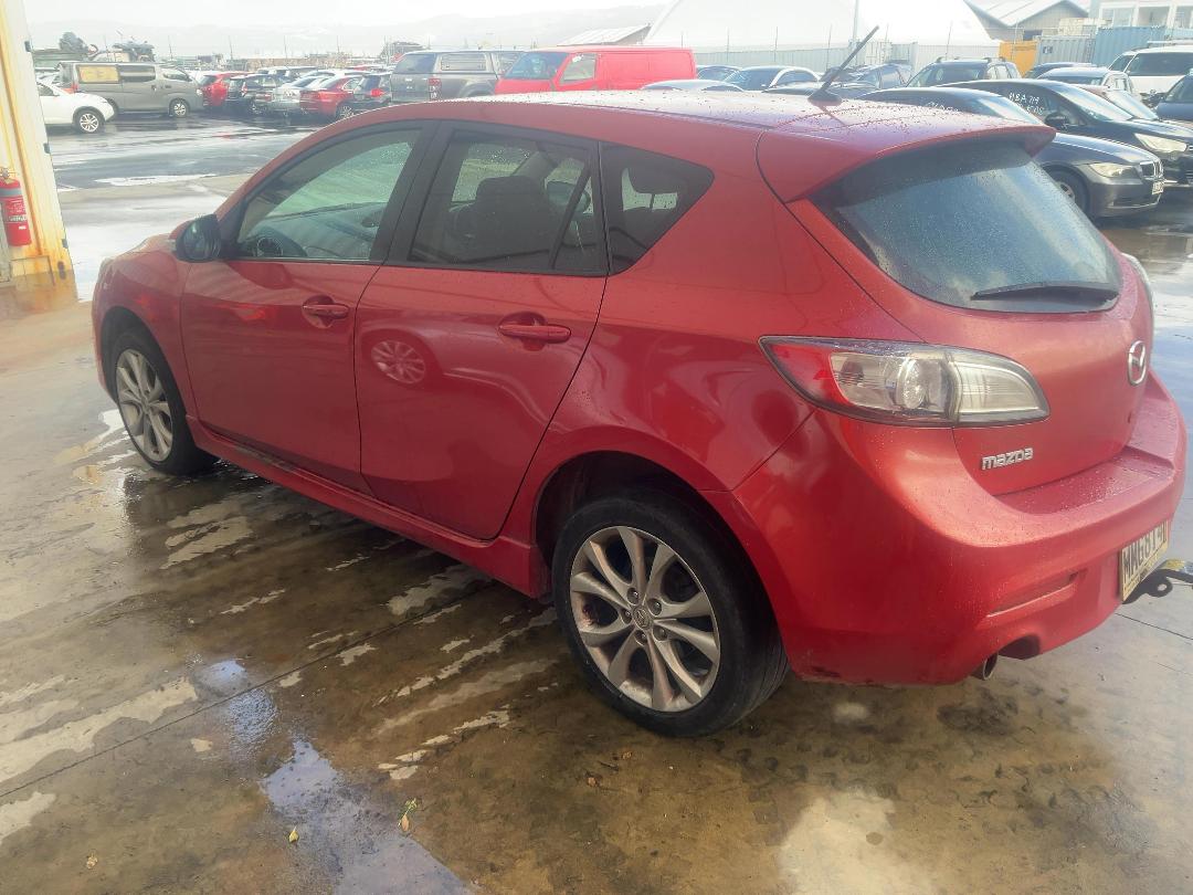 Photo '3' of Mazda Axela I-Stop Photo '3' of Mazda Axela I-Stop