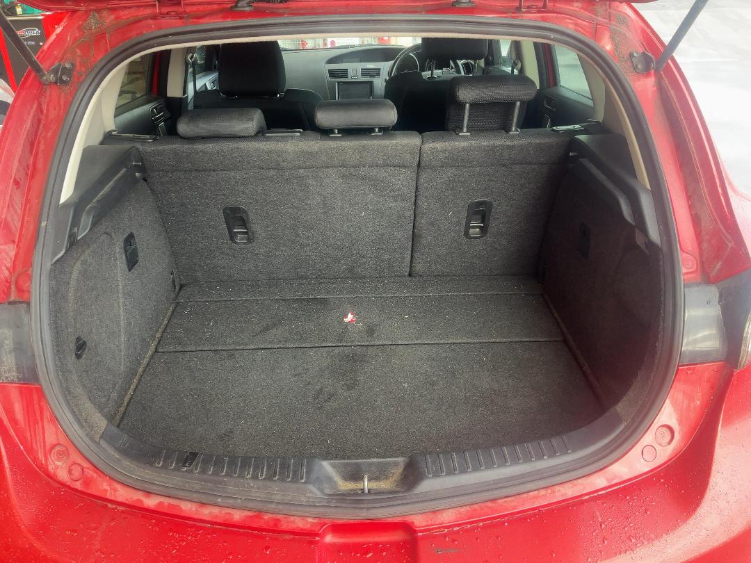 Photo '10' of Mazda Axela I-Stop Photo '10' of Mazda Axela I-Stop