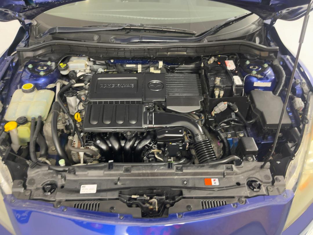 Photo '13' of Mazda Axela Photo '13' of Mazda Axela