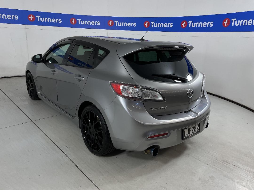 Photo '5' of Mazda Axela