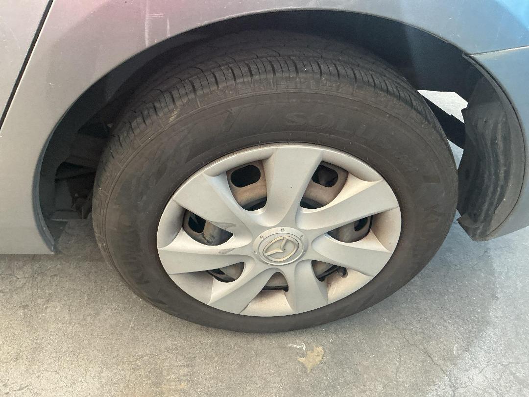 Photo '18' of Mazda Axela