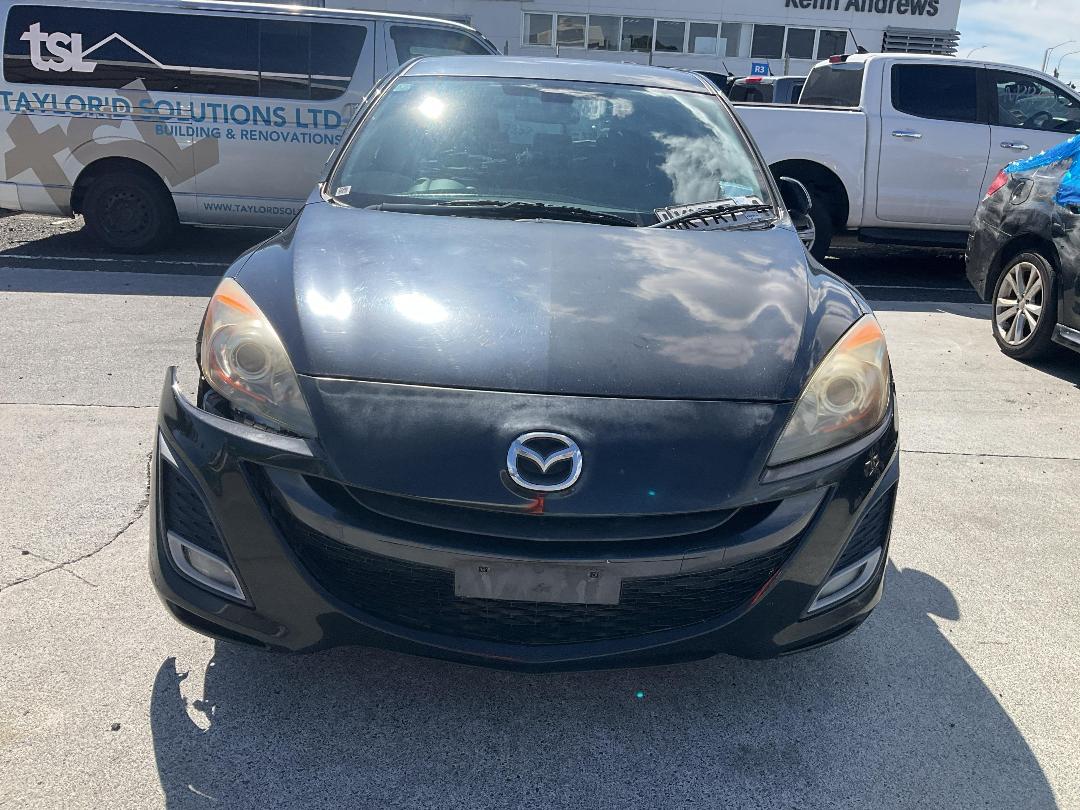 Photo '2' of Mazda Axela