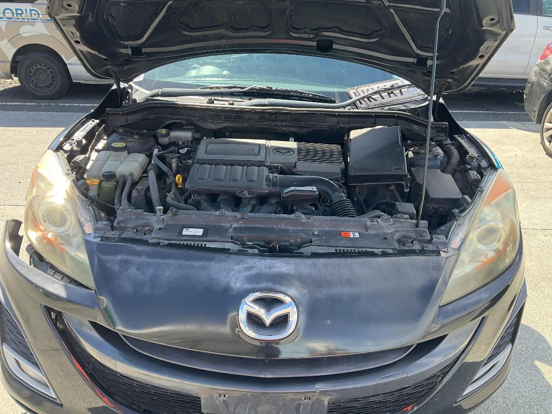 Photo '20' of Mazda Axela