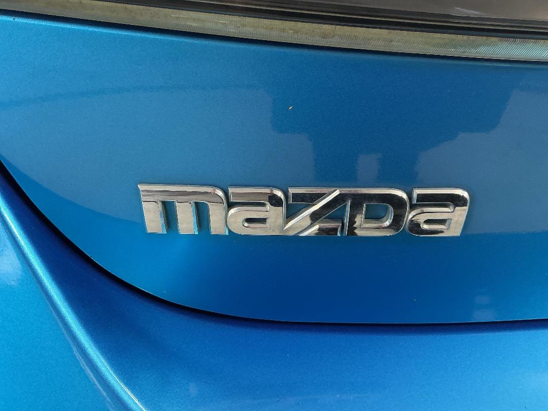 Photo '28' of Mazda Axela Photo '28' of Mazda Axela