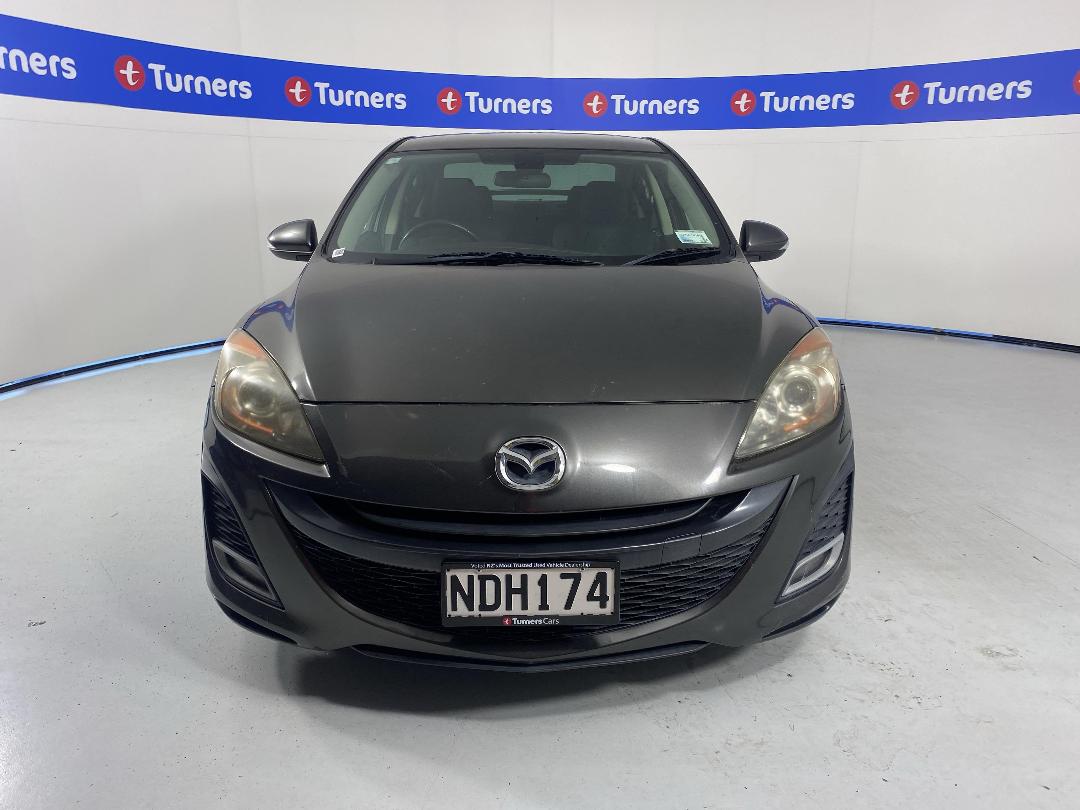 Photo '2' of Mazda Axela