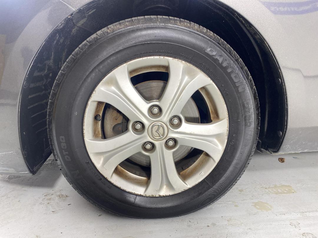 Photo '10' of Mazda Axela