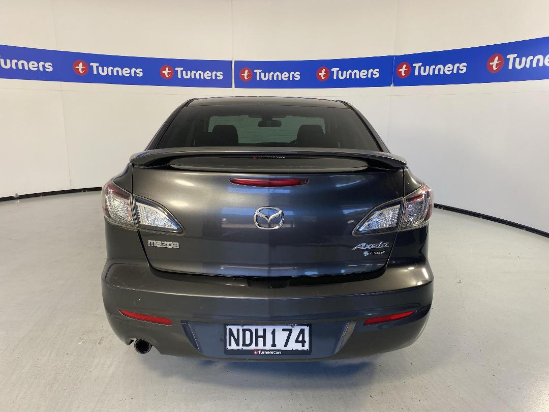 Photo '6' of Mazda Axela