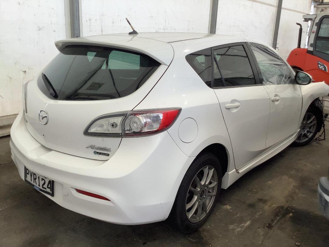 Photo '6' of Mazda Axela