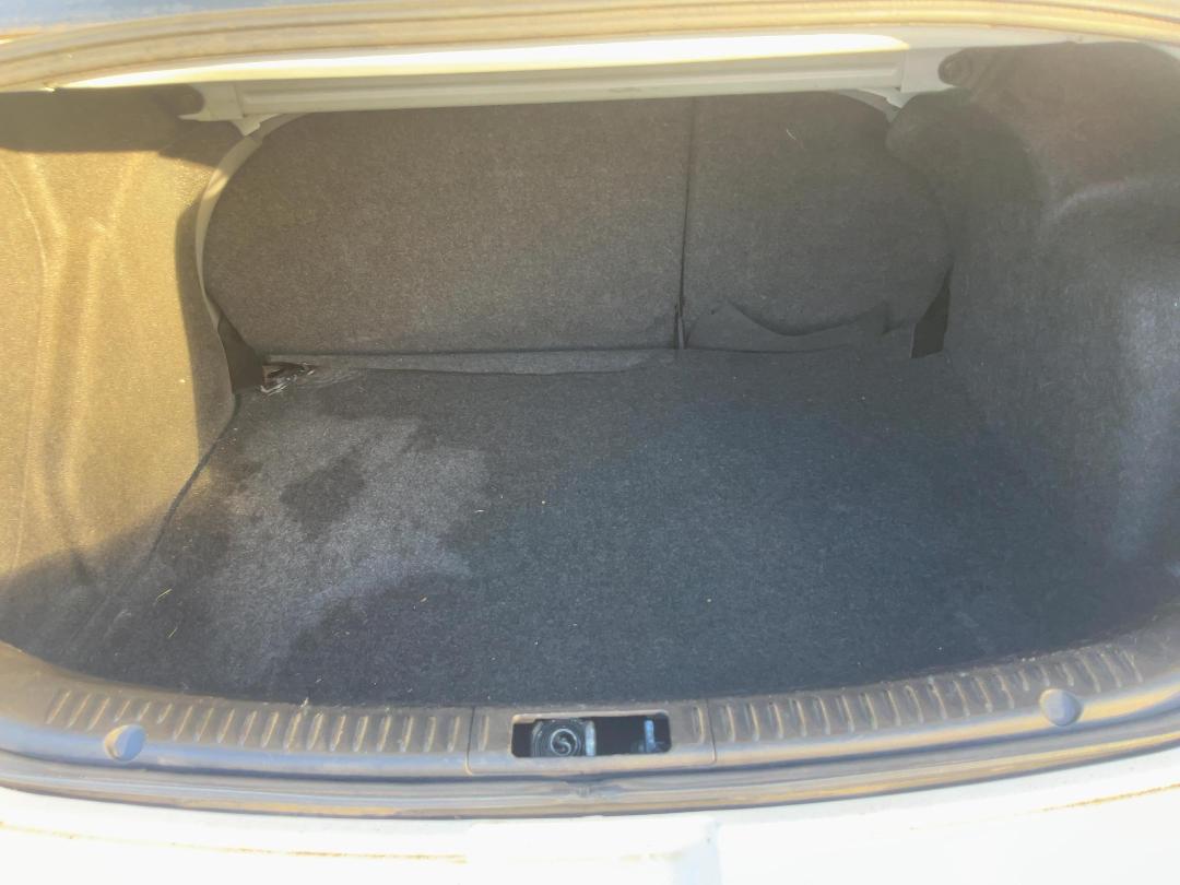 Photo '6' of Mazda Axela