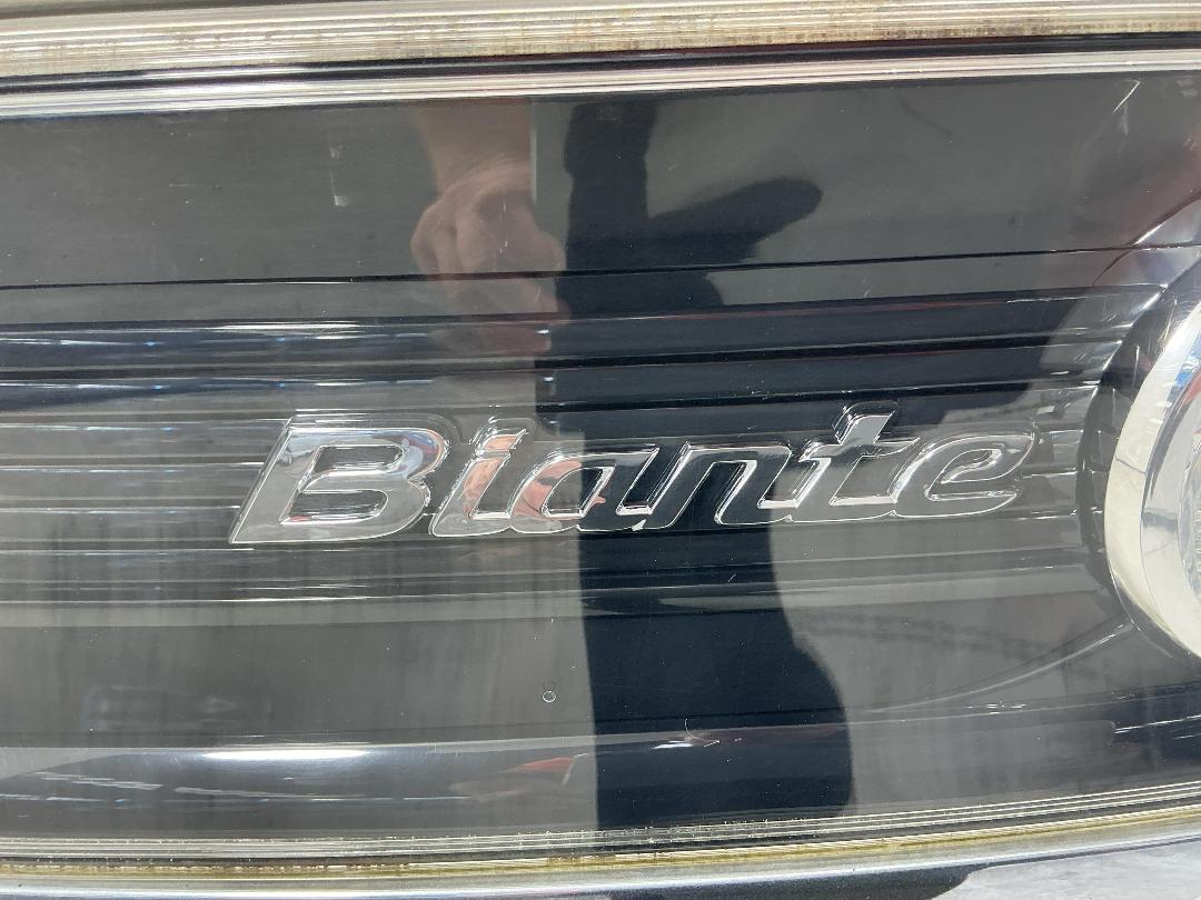 Photo '28' of Mazda Biante