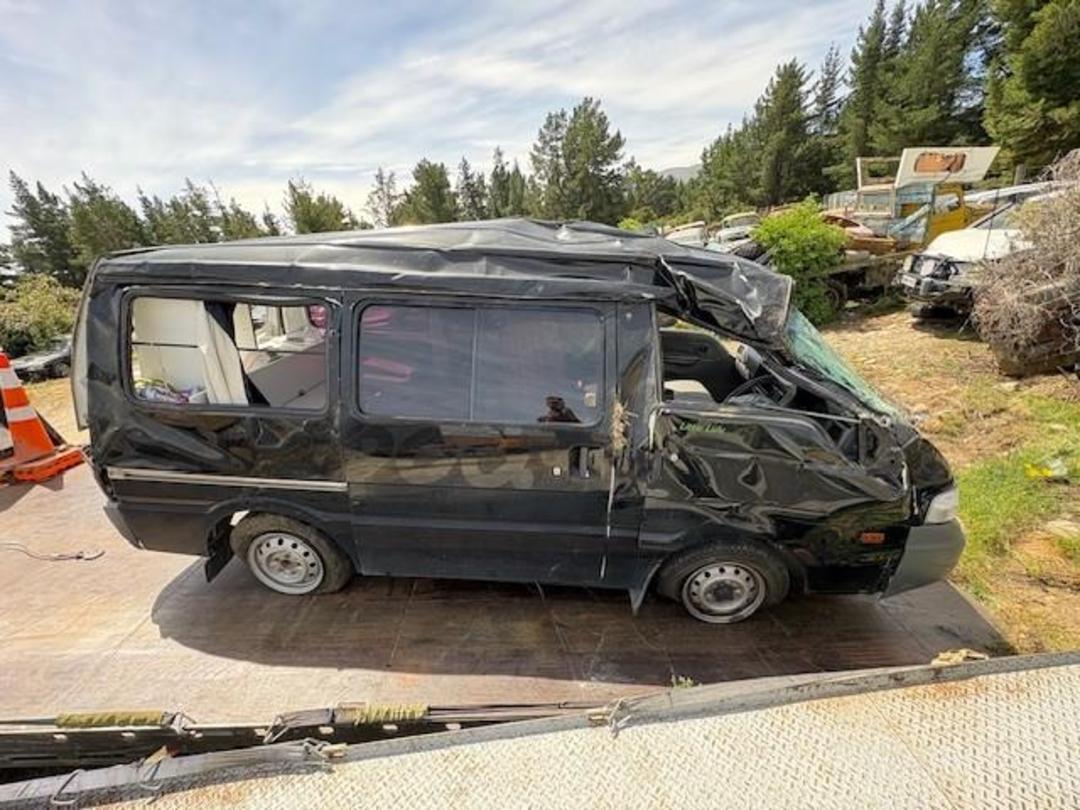Photo '3' of Mazda Bongo