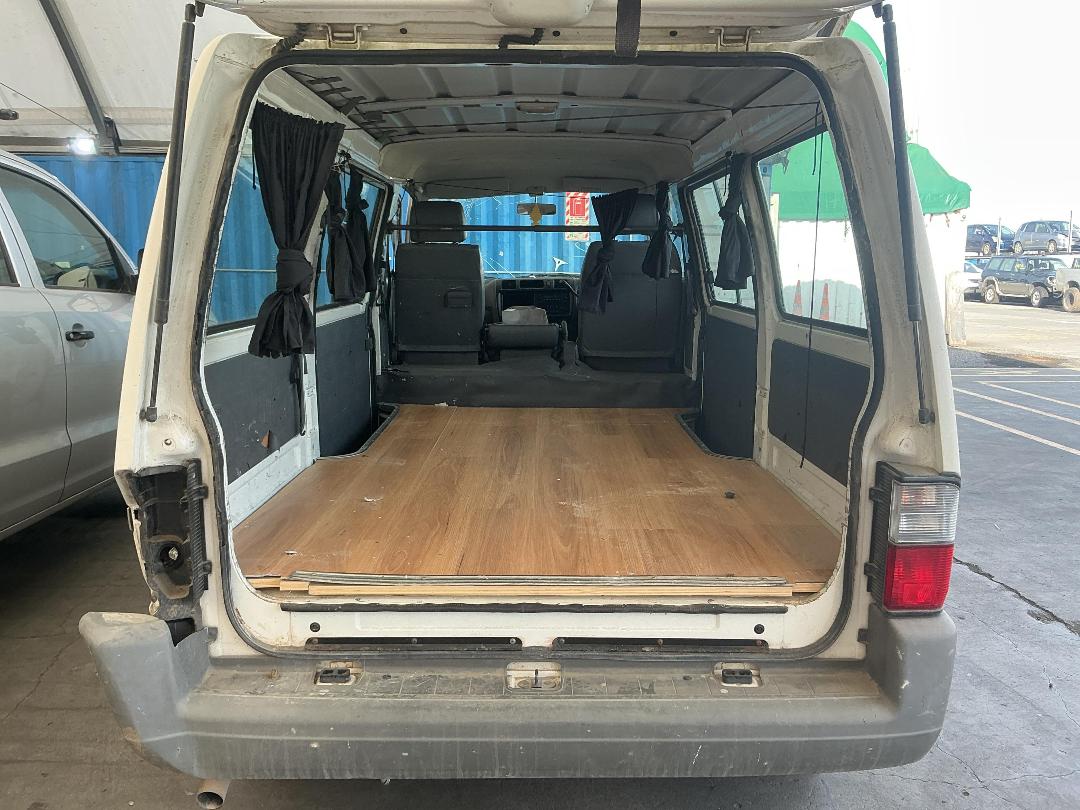 Photo '11' of Mazda Bongo