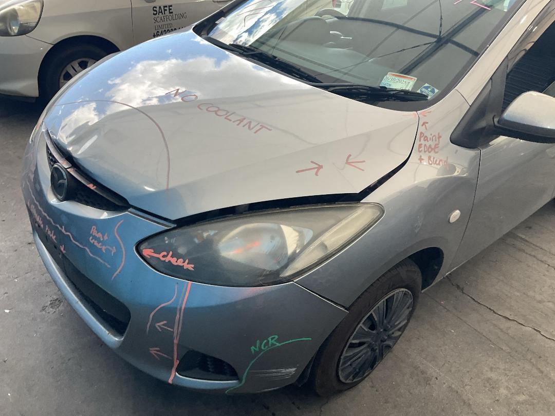 Photo '7' of Mazda Demio Photo '7' of Mazda Demio