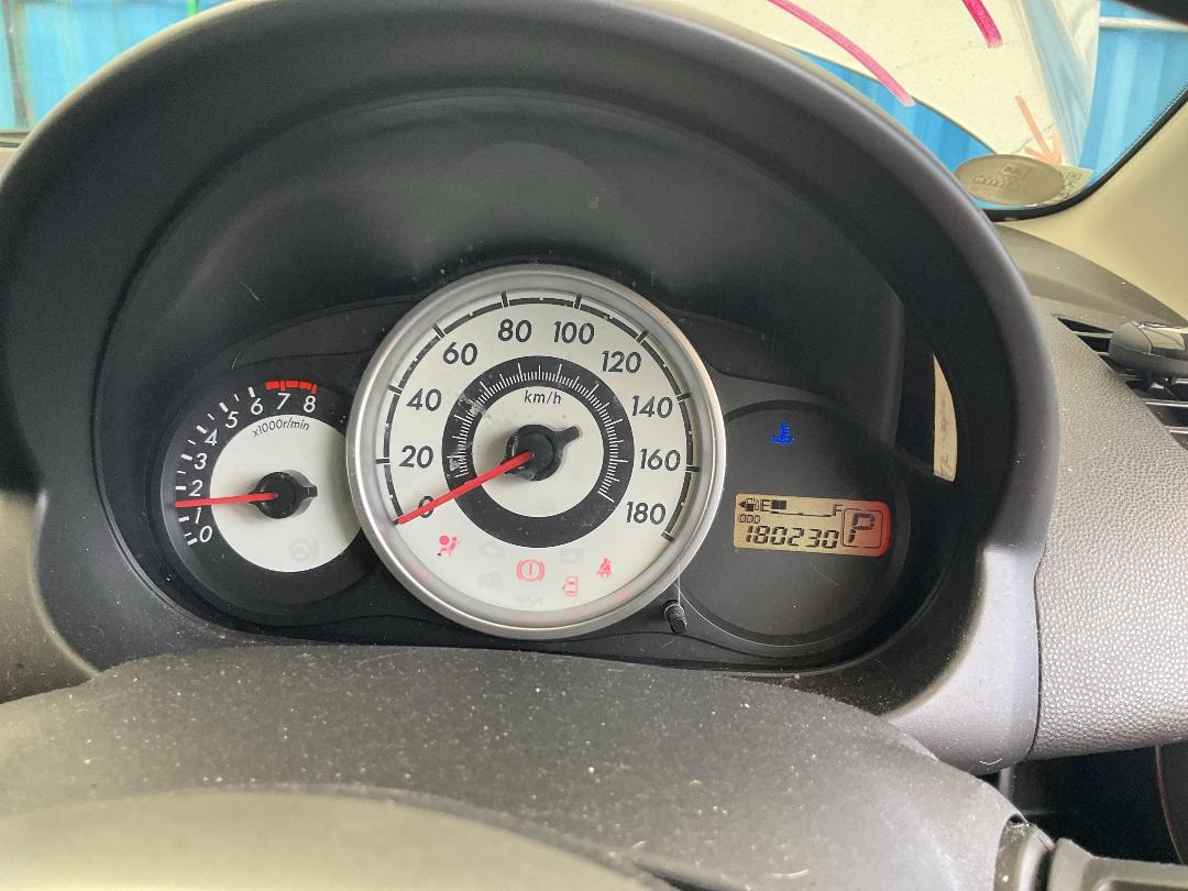 Photo '17' of Mazda Demio Photo '17' of Mazda Demio