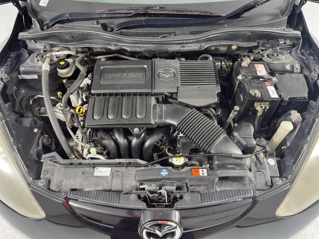 Photo '13' of Mazda Demio