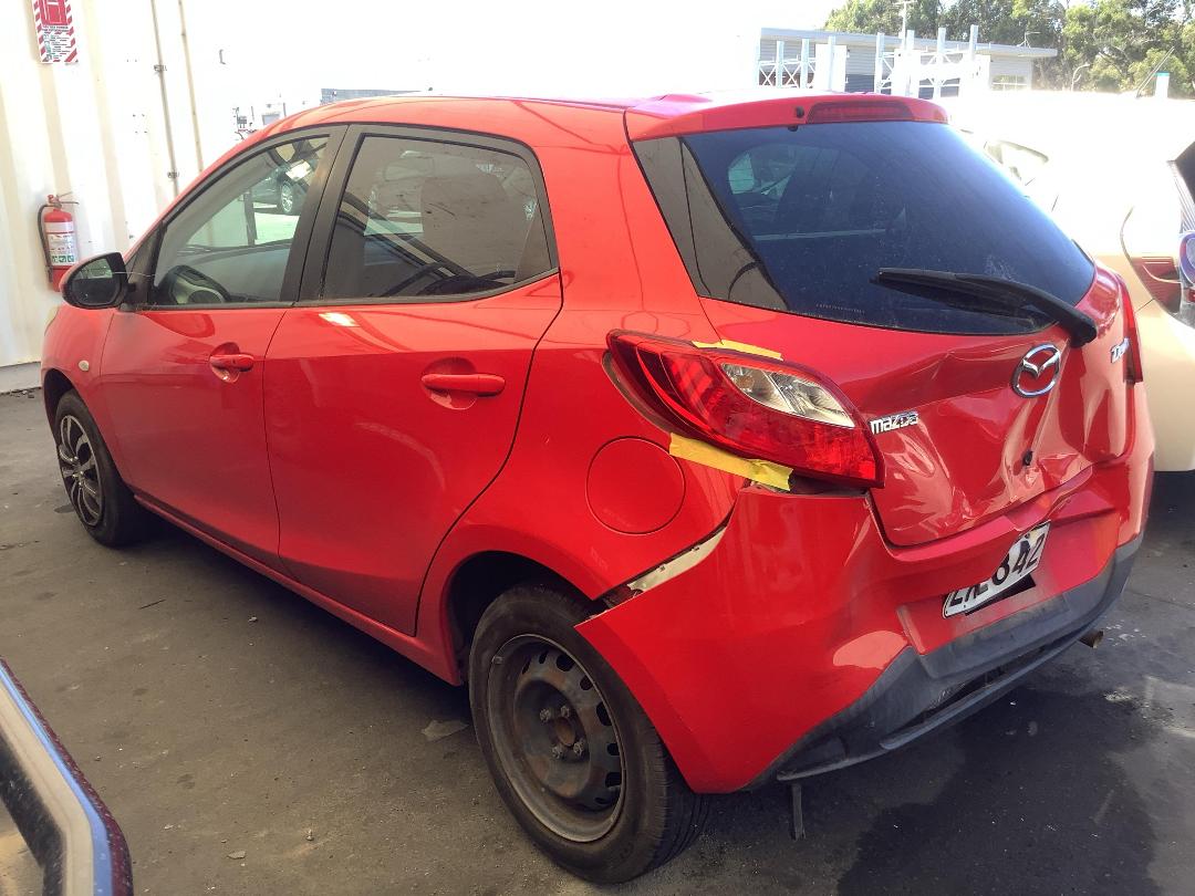 Photo '5' of Mazda Demio Photo '5' of Mazda Demio