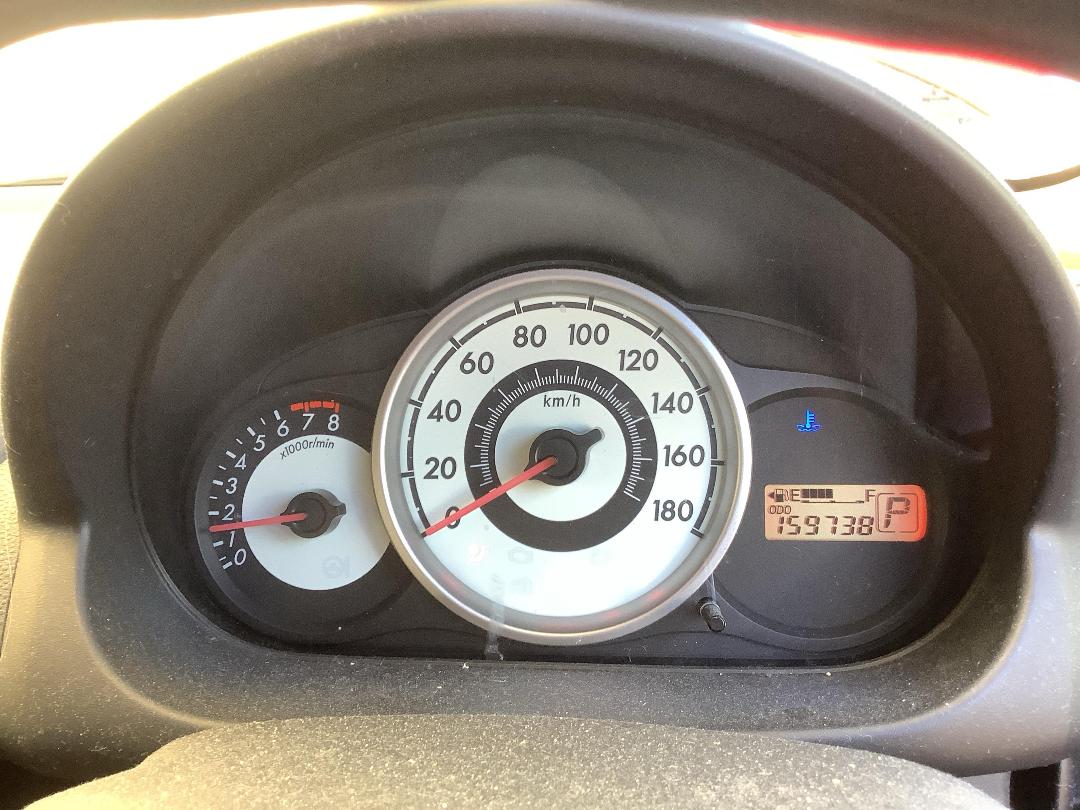 Photo '13' of Mazda Demio Photo '13' of Mazda Demio