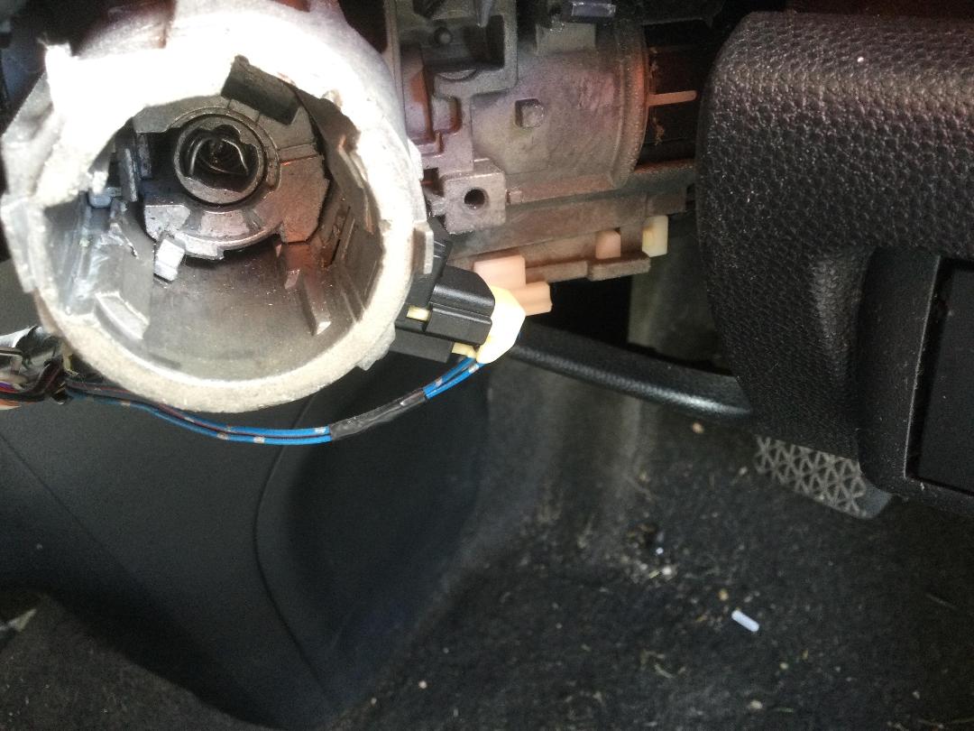 Photo '15' of Mazda Demio