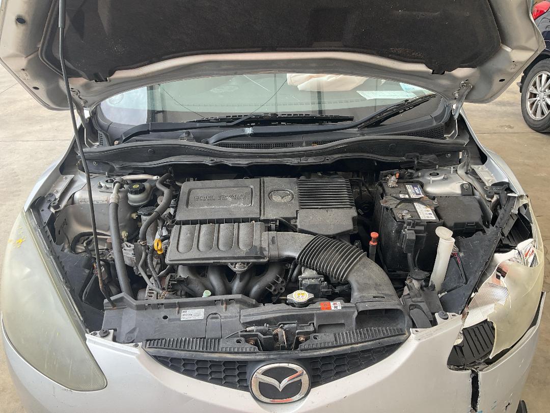 Photo '9' of Mazda Demio