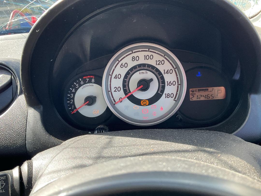 Photo '12' of Mazda Demio Photo '12' of Mazda Demio