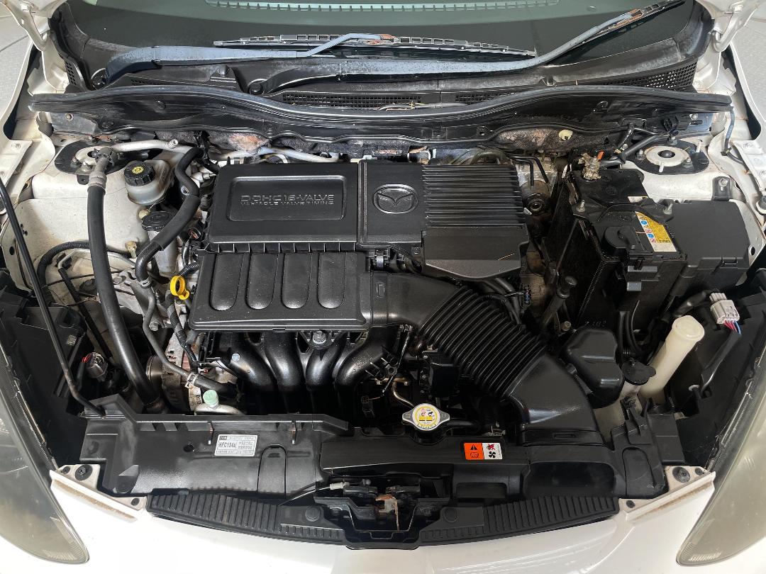 Photo '13' of Mazda Demio