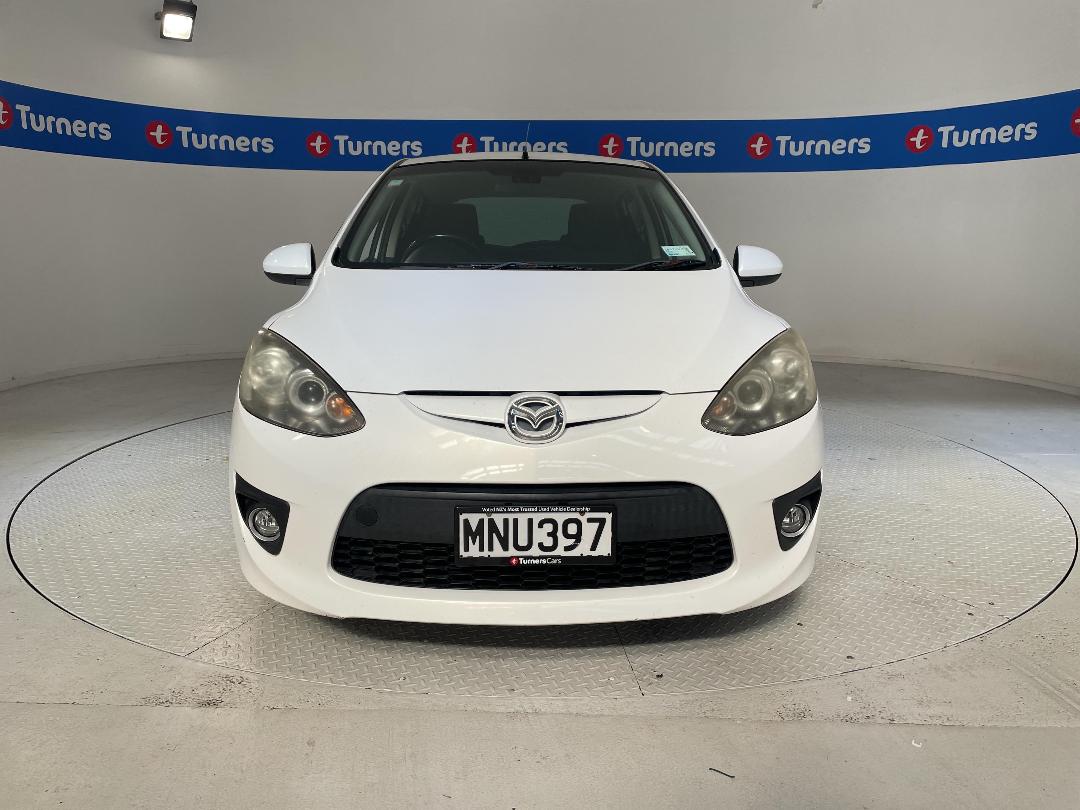 Photo '2' of Mazda Demio