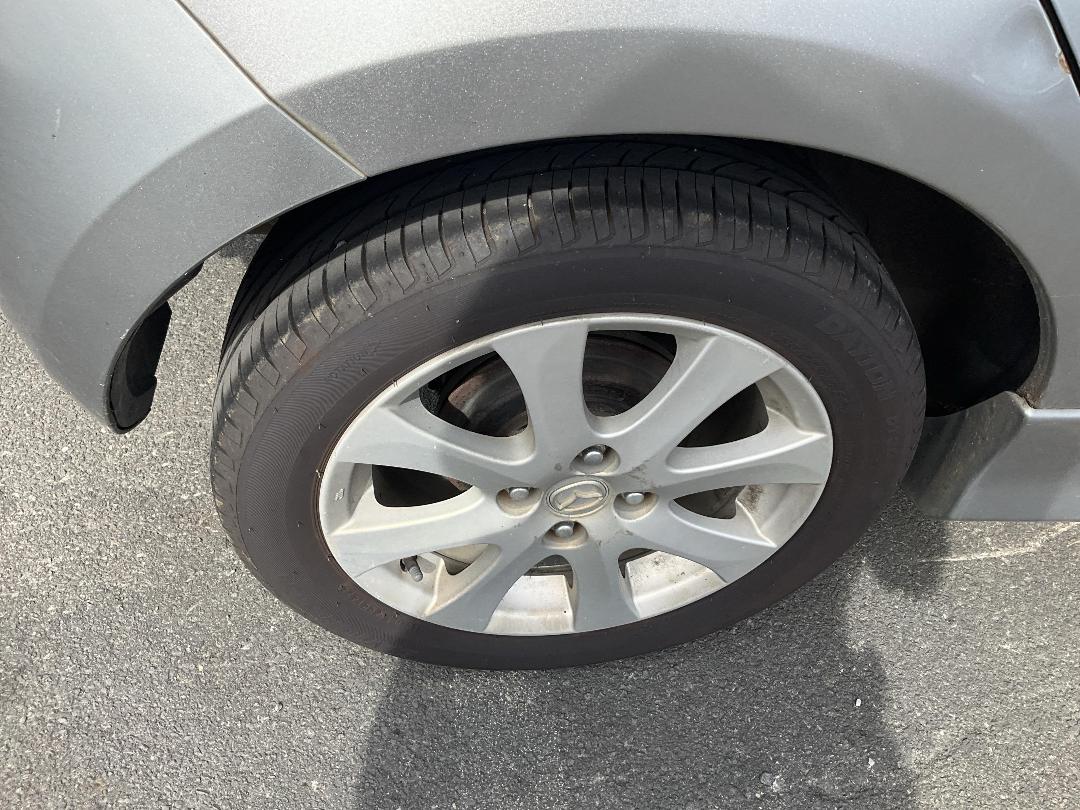 Photo '5' of Mazda Demio