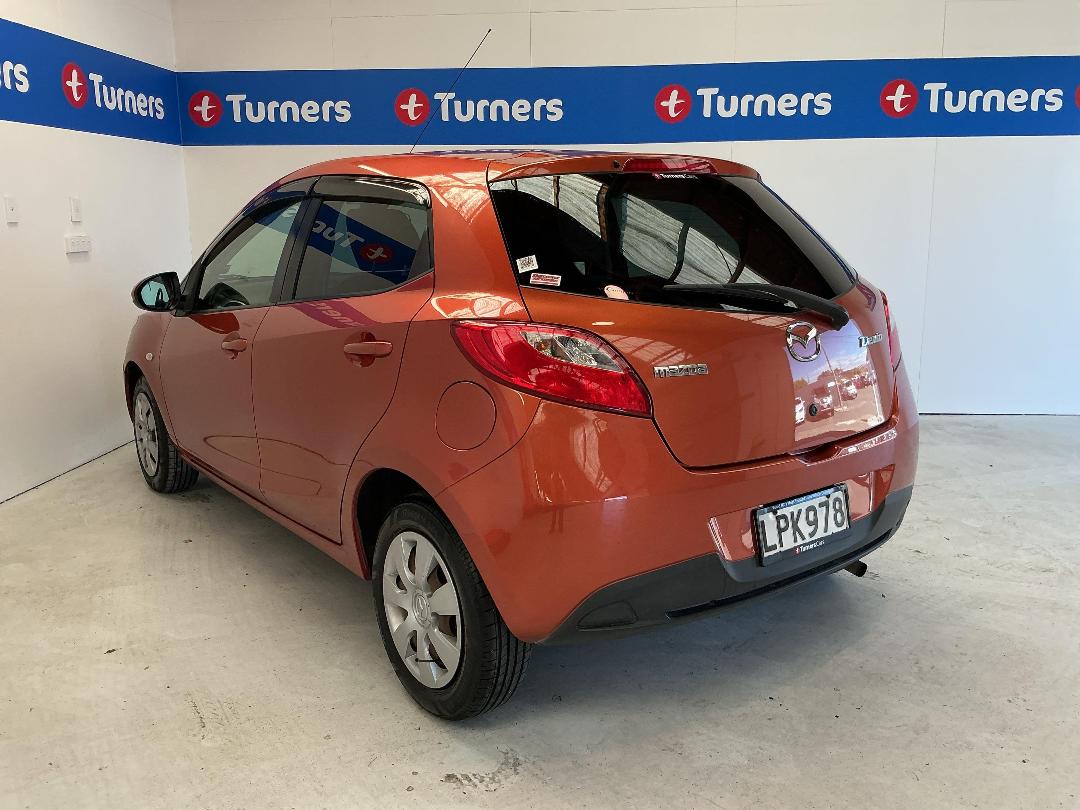 Photo '5' of Mazda Demio Photo '5' of Mazda Demio