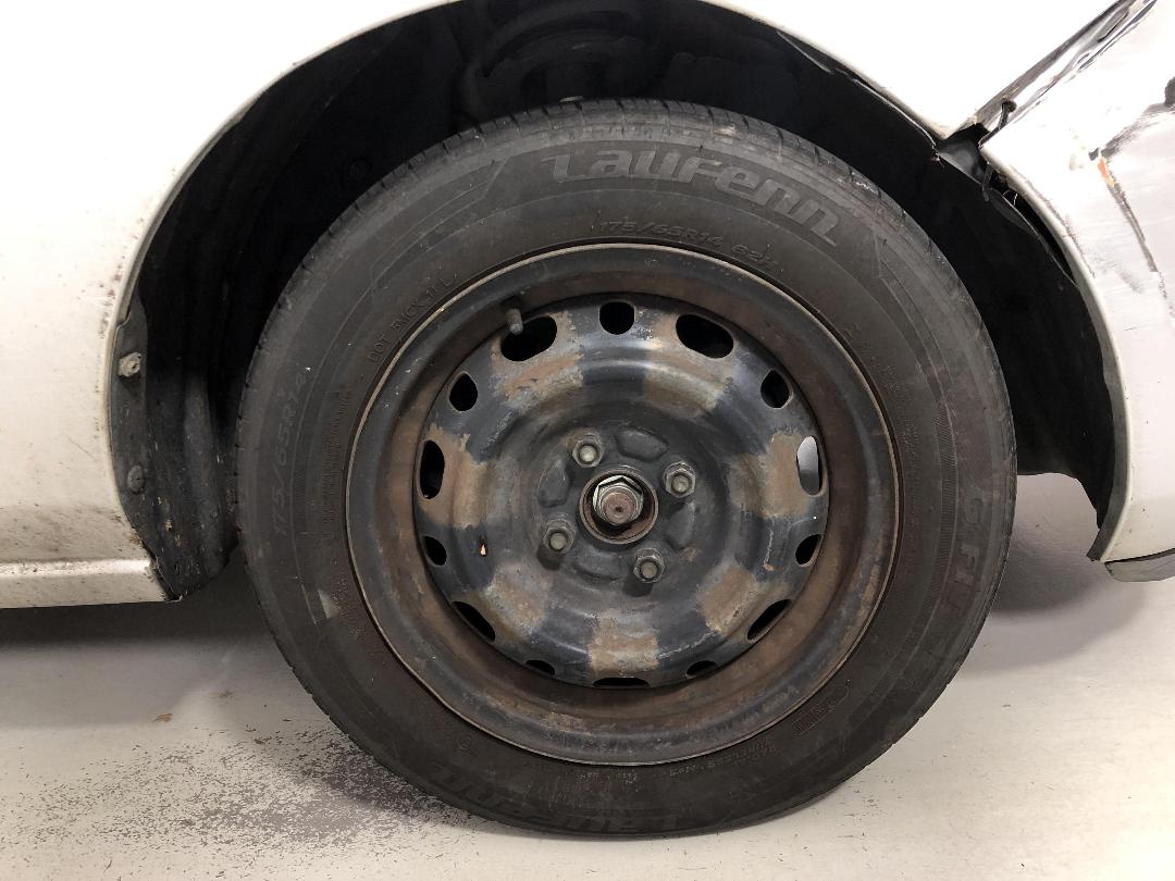 Photo '9' of Mazda Demio Photo '9' of Mazda Demio