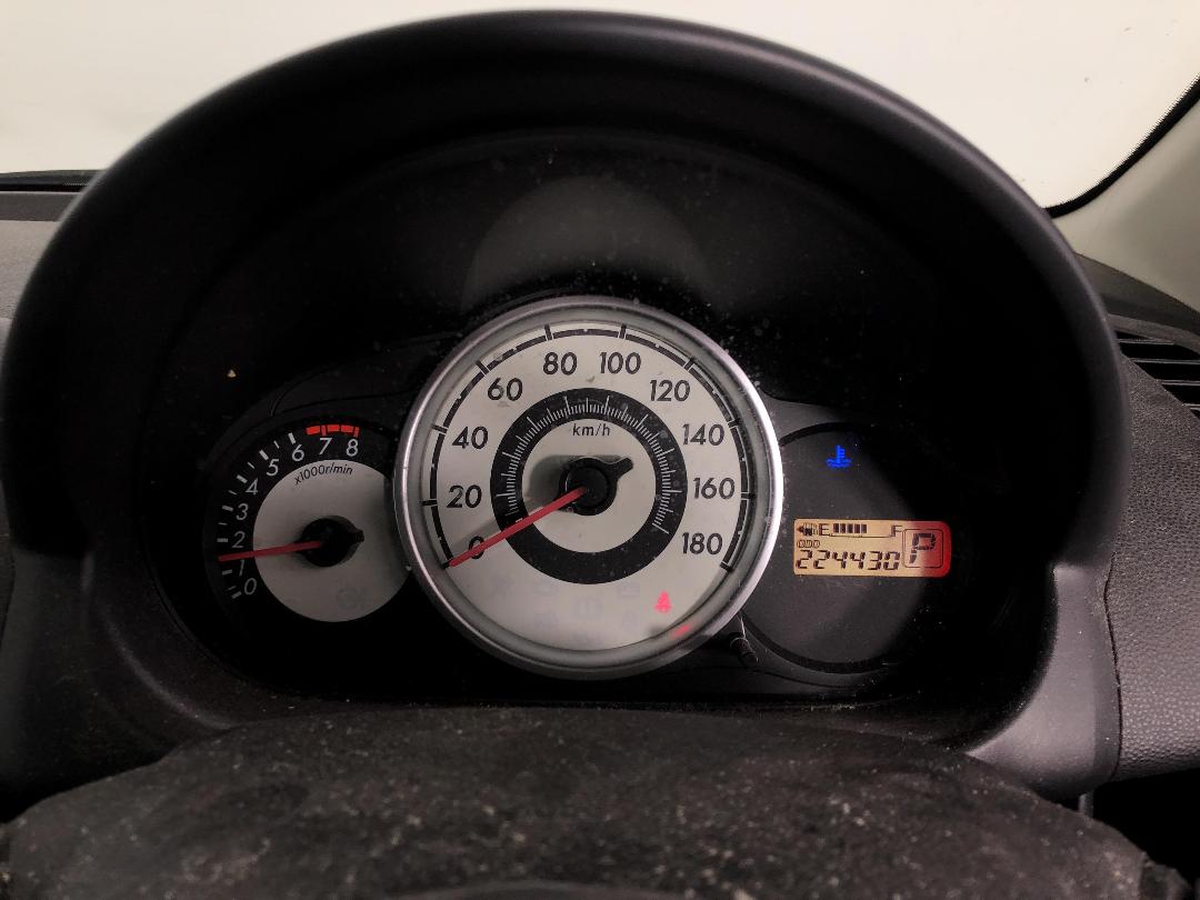 Photo '21' of Mazda Demio Photo '21' of Mazda Demio