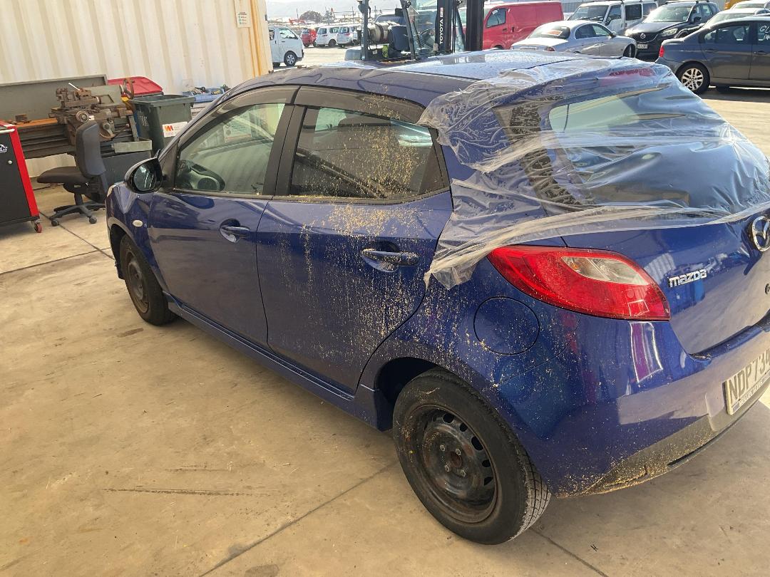 Photo '3' of Mazda Demio