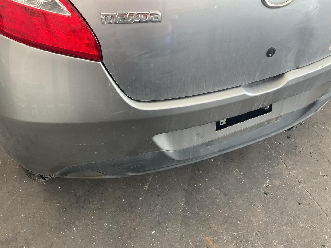 Photo '14' of Mazda Demio Photo '14' of Mazda Demio