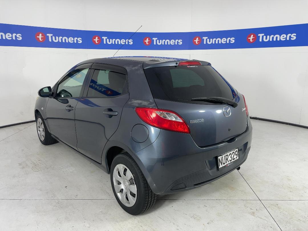 Photo '5' of Mazda Demio