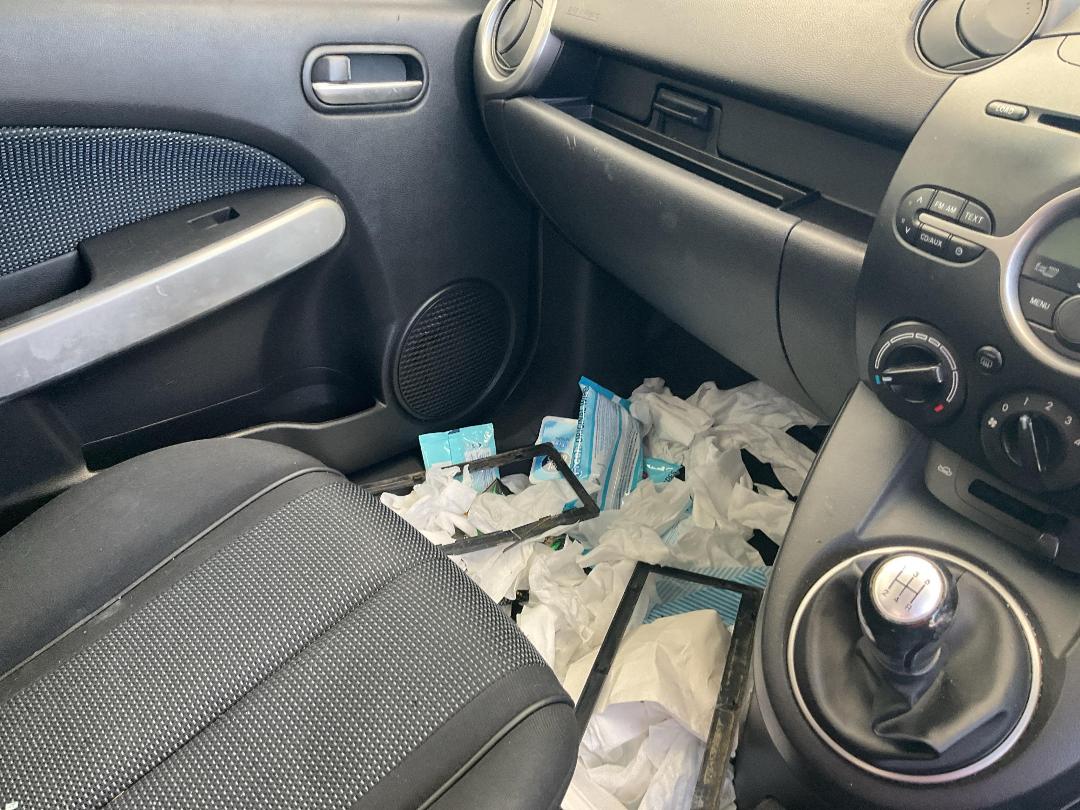 Photo '26' of Mazda Mazda2 Sport