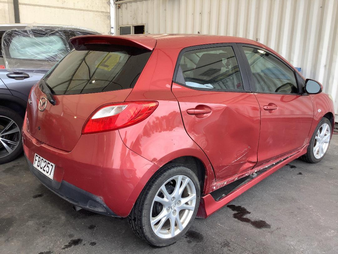Photo '5' of Mazda Mazda2 Sport