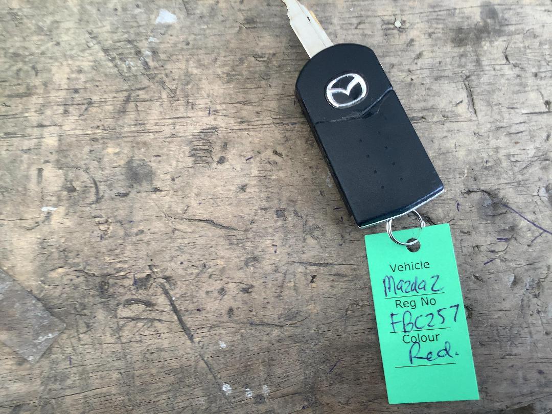 Photo '16' of Mazda Mazda2 Sport